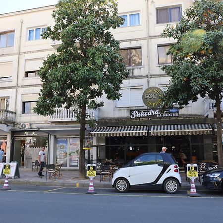 Sol Hotel Шкодер Экстерьер фото